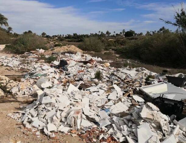 El Partido Requena y Aldeas promete un Plan Medioambiental de limpieza de residuos y vertidos en todo el término municipal