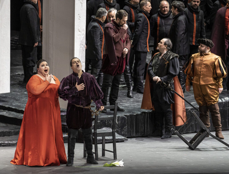 Sensacional montaje de “Ernani”