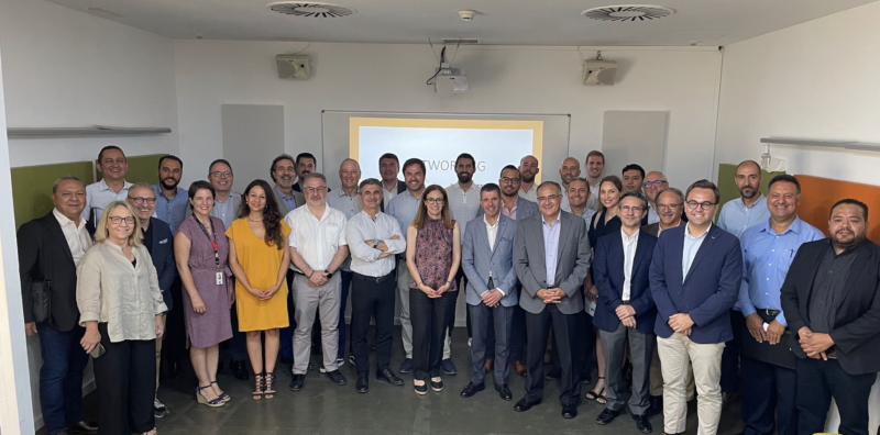 La automoción valenciana y mexicana exploran oportunidades de negocio en un encuentro en Valencia