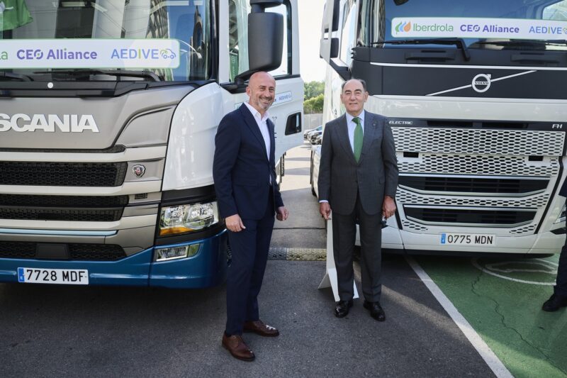 Iberdrola y AEDIVE se alían para electrificar el transporte pesado de mercancías