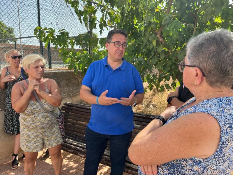 El plan de choque para intensificar la limpieza activado por el Ayuntamiento de Castellón llega a 25 barrios