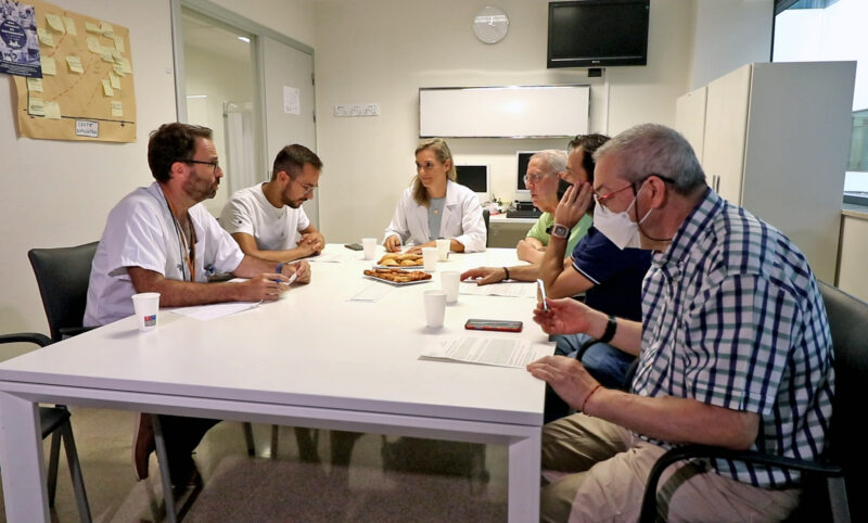 Especialistas de Urología y Nefrología de La Fe se reúnen con pacientes trasplantados de riñón para identificar e implementar mejoras asistenciales