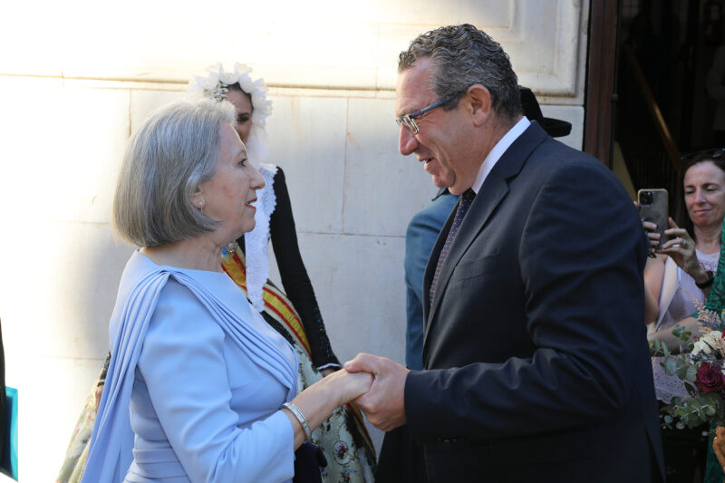 La médico conquense María Genoveva Moncho Aguirre recibe el título de ‘Alicantina de Adopción 2023’ 