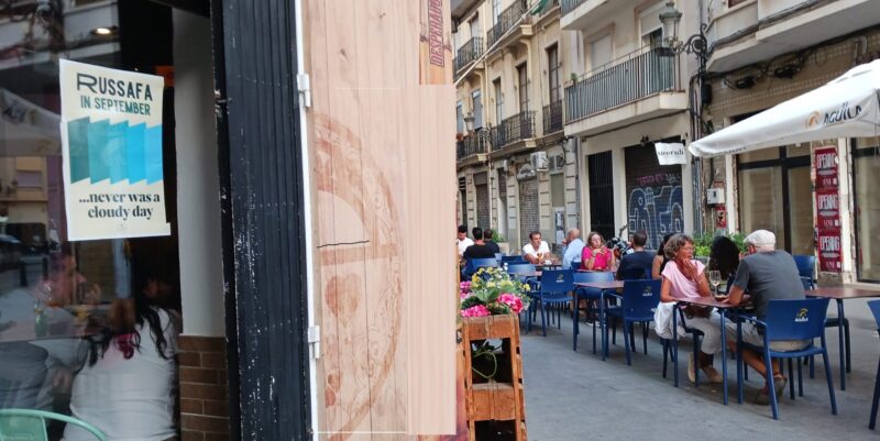 La hostelería de Russafa prevé un arranque de temporada mejor que la del otoño de 2022