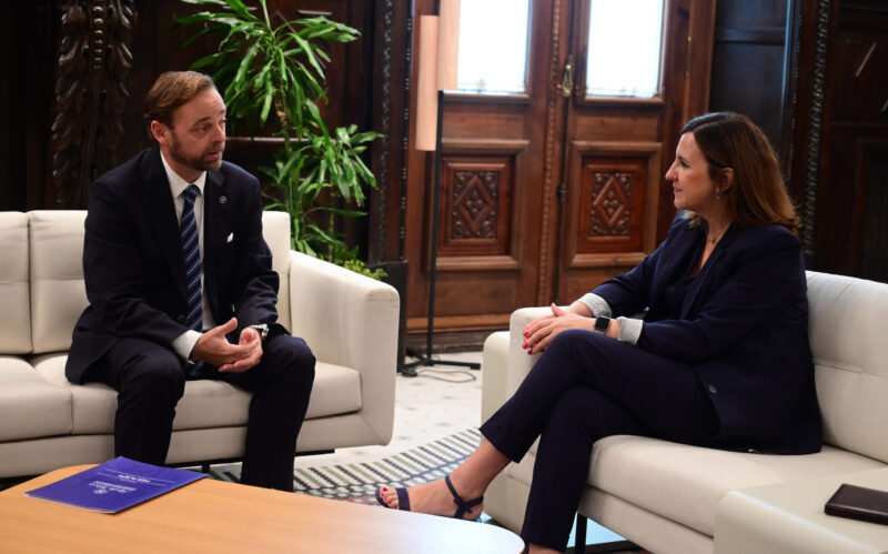 Catalá Afirma que Sánchez “no puede frenar el Puerto de Valencia por intereses partidistas y políticos, no puede aceptar chantajes