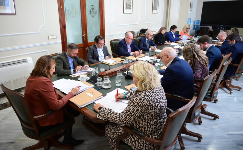 La EMT Valencia recibe 11,2 millones de euros para la prestación del servicio de transporte a Moncada/Alfara, Alboraya, Paterna, Vinalesa y Burjassot