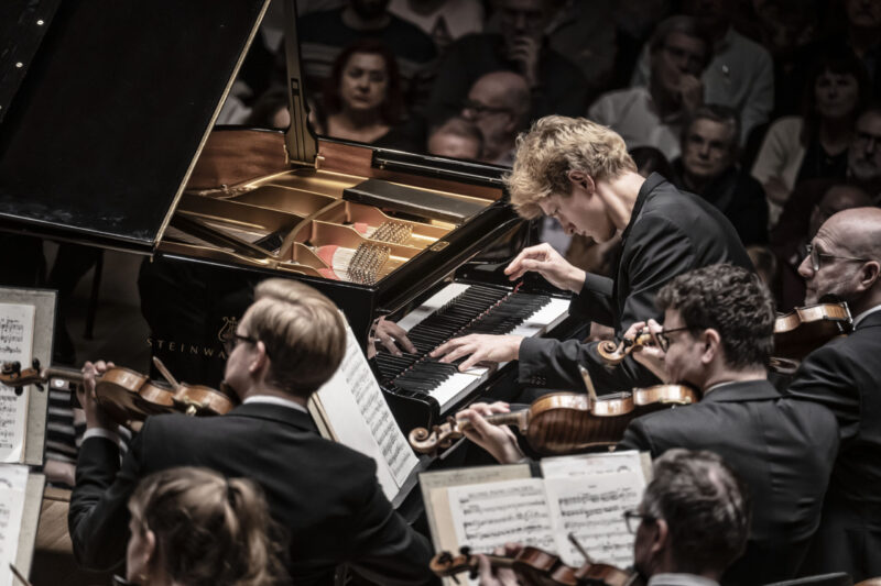 Un día grande en el Palau de la Música con Vladimir Jurowski y Jan Lisiecki