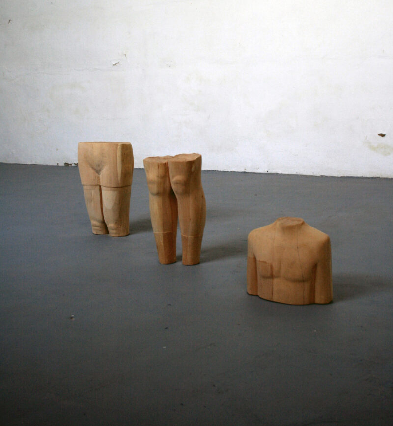 El artista Antonio Samo gana el Premio Senyera de Artes Visuales con la escultura “Posiciones”   
