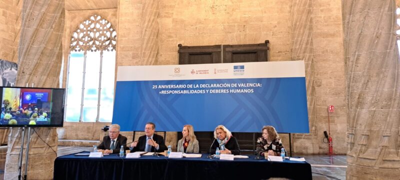 25 Aniversario de la declaración de responsabilidades y deberes humanos