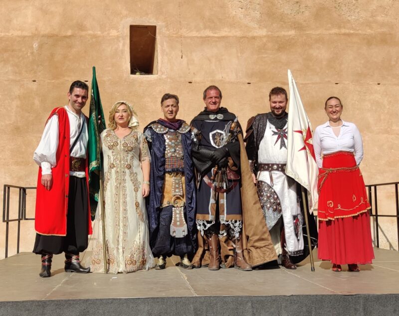 Torrent celebra el Mig Any de Moros y Cristianos con el nombramiento de cargos festeros
