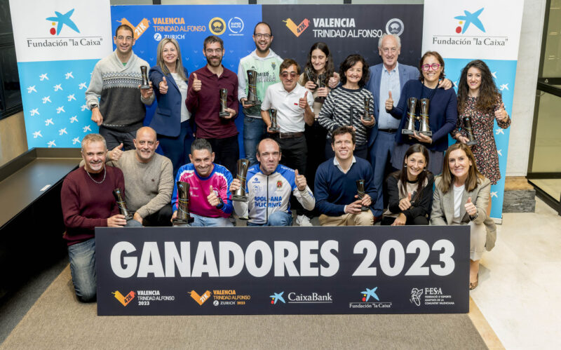 El Medio y el Maratón Valencia, junto con la Fundación “la Caixa”, entregan los trofeos a las categorías de personas con discapacidad 