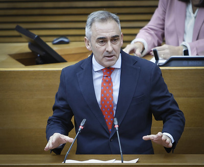 Barrachina: “Puig regaba a las empresas de su hermano con 400.000 euros, mientras ahogaba con impuestos a las familias valencianas”