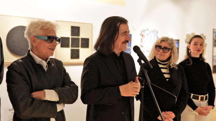 Ximo Tebar, Luis Cobos, Teresa Chafer (catedratica UPV) y Estefania Serrano (Premio Infinity Art Emergente 2023)