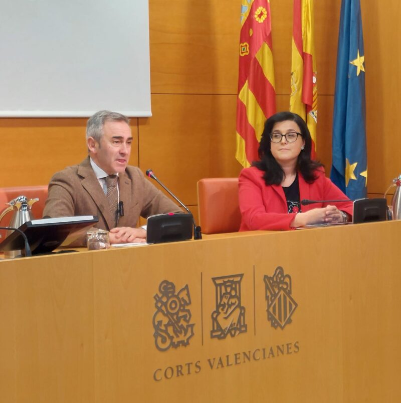 Barrachina “ El PSPV y Sánchez pretenden decidir qué medios se pueden o no leer, hoy han comenzado a hacer el listado de buenos y malos”