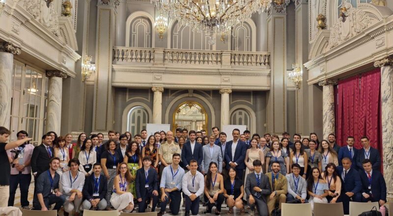 El secretario autonómico de Representación ante la UE ha participado en el ‘Model European Union Spain’ (MEU) que se celebra en Valencia
