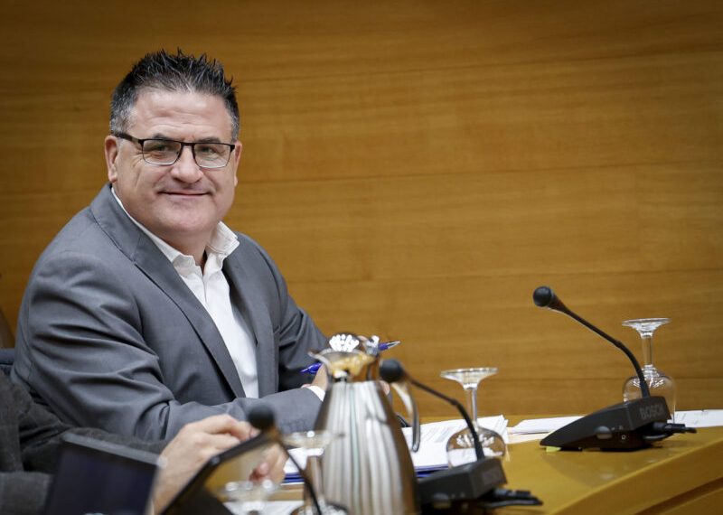 El PPCV exige en Les Corts medidas e inversiones al ministro Puente para cortar el incremento de incidencias en el AVE