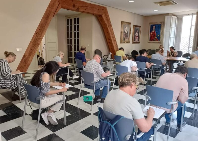 Els cursos de Llengua i Cultura Valencianes de Lo Rat Penat complixen 75 anys