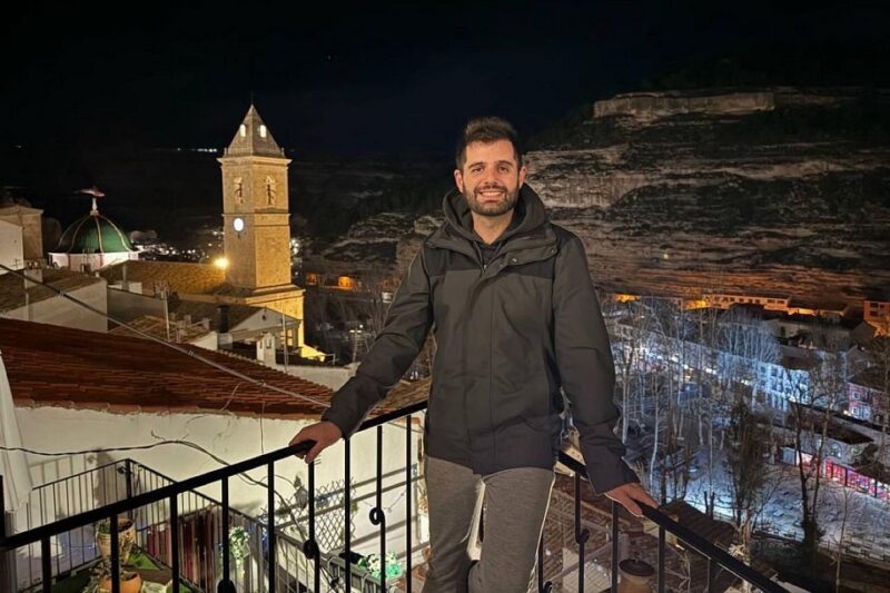 Jesús Salmerón: «Los beneficios de leer fantasía : Un viaje Mágico».