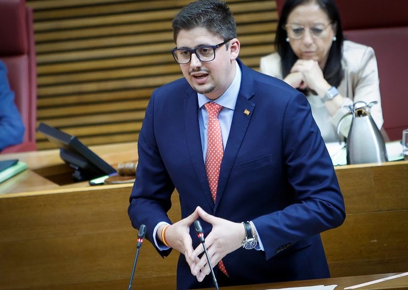 José Muñoz : “Los sindicatos denuncian la estafa del reetiquetado fraudulento en muchos productos agrarios”