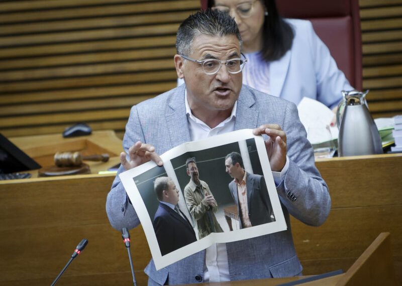 González de Zárate: “El decreto de simplificación elimina la excesiva burocracia de la administración”
