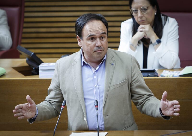 Juanfran Pérez: “La ley de Libertad Educativa va a permitir que ningún valenciano sea discriminado por la lengua”