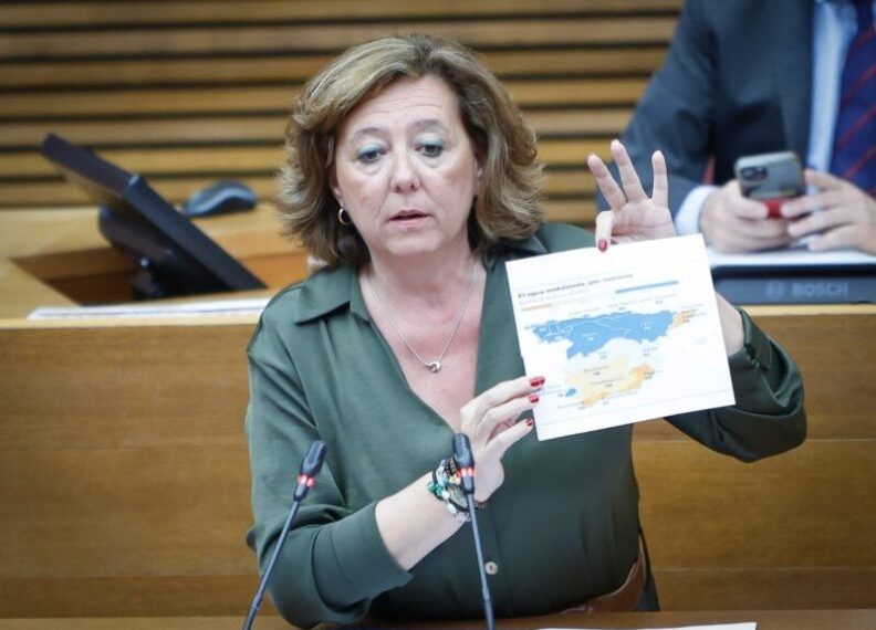 María Gómez: “La Vega Baja vuelve a ser una prioridad para el Consell después de ocho años de abandono del Botánico”