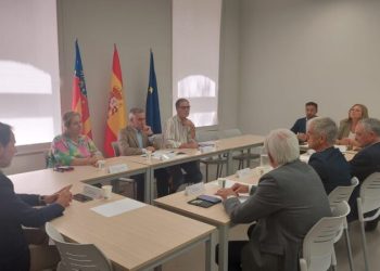 FEDACOVA traslada al conseller la importancia de la cadena agroalimentaria y su peso en la economía valenciana