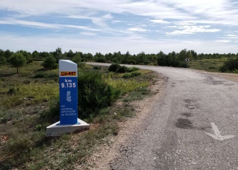 La Diputación de Valencia acondicionará la carretera de acceso al Embalse de Tous