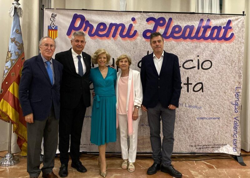 Lo Rat Penat llamenta profundament la mort de la cantant Pepita de Russafa