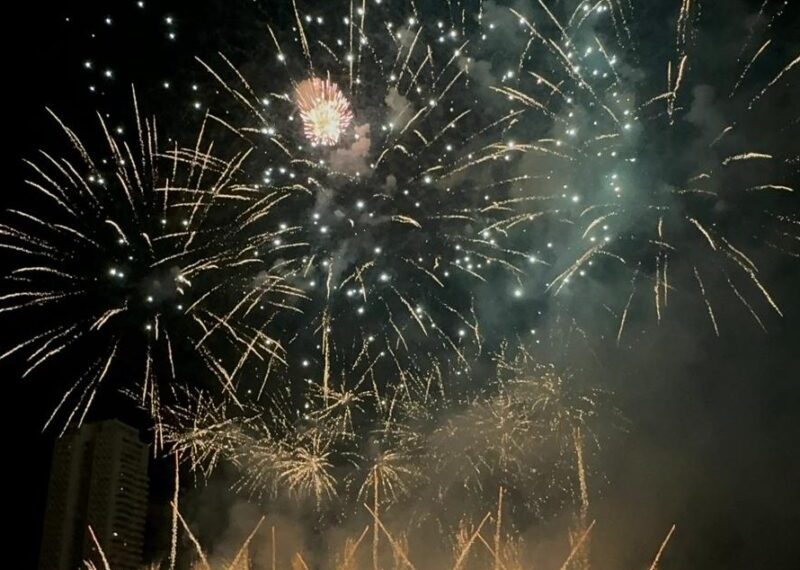 Valencia ofrecerá dos espectáculos pirotécnicos para celebrar el Día de la Comunitat, la Nit de Llum del día 8 y la mascletà del 9 d’Octubre