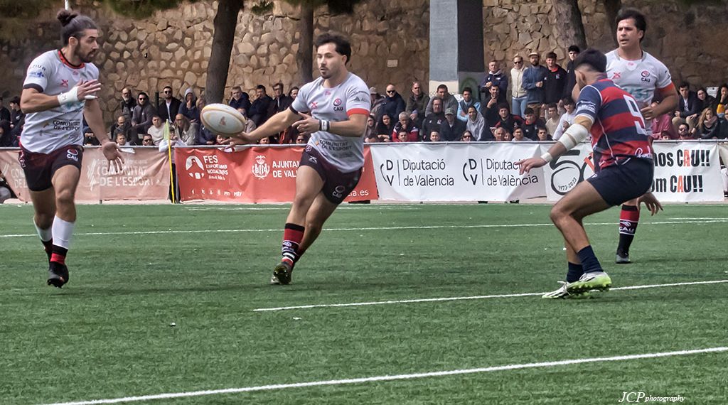 El CAU cae en Hospitalet en un partido muy igualado ( 21-17 )
