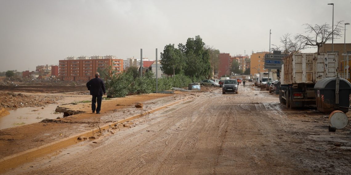 Torrent centraliza la atención a las familias de las víctimas mientras se implementan medidas de emergencia y apoyo tras la tragedia