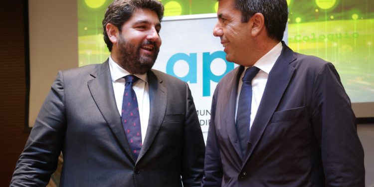 Mazón pone en valor la unión entre la Región de Murcia y la Comunitat Valenciana para seguir avanzando en el desarrollo económico y social