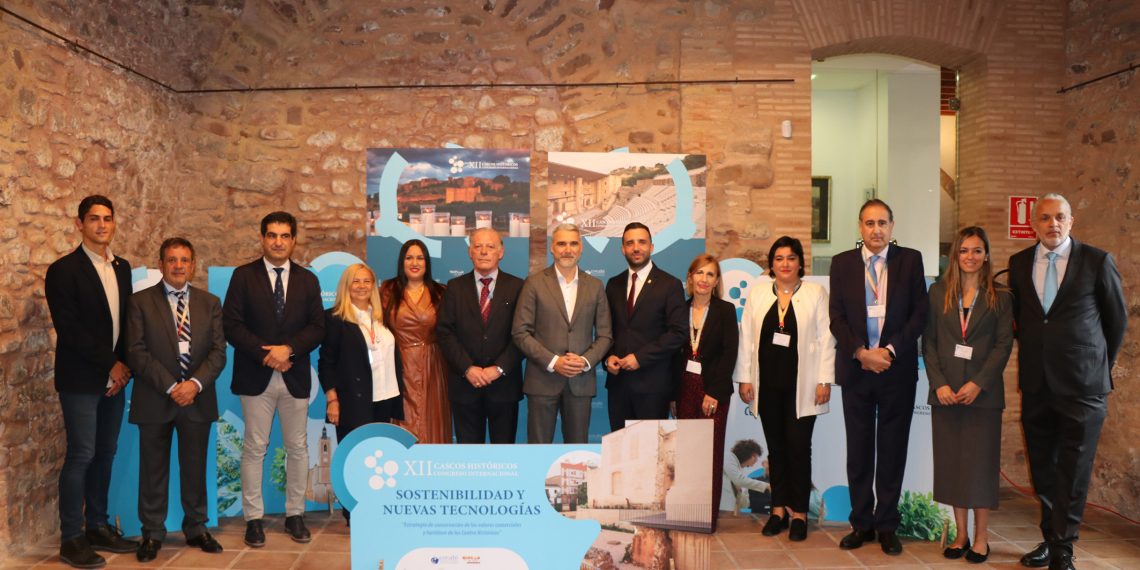 El XII Congreso Internacional de Cascos Históricos ha profundizado en las relaciones entre el comercio, el turismo y la hostelería