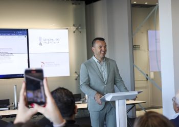 Mompó reivindica el periodismo de proximidad como clave para la cohesión social