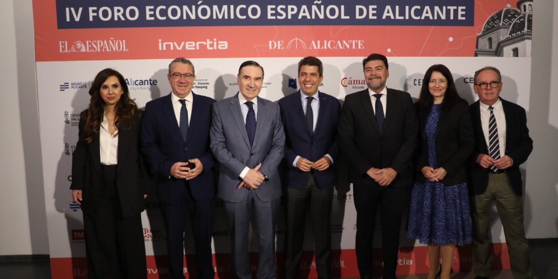 Carlos Mazón promueve el crecimiento económico de la Comunitat