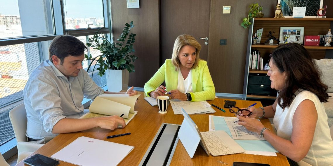 La Conselleria de Servicios Sociales incrementa las ayudas para exclusión social, discapacidad y mayores