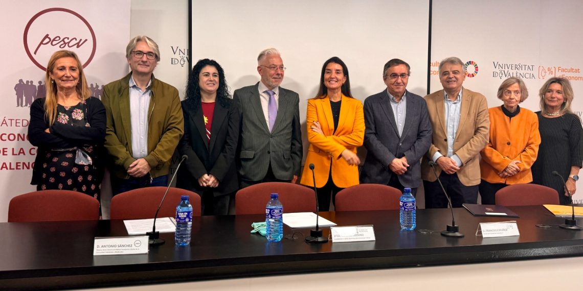 Los consellers de Hacienda y Educación participan en el encuentro ‘Nuevas tendencias de la política económica valenciana’
