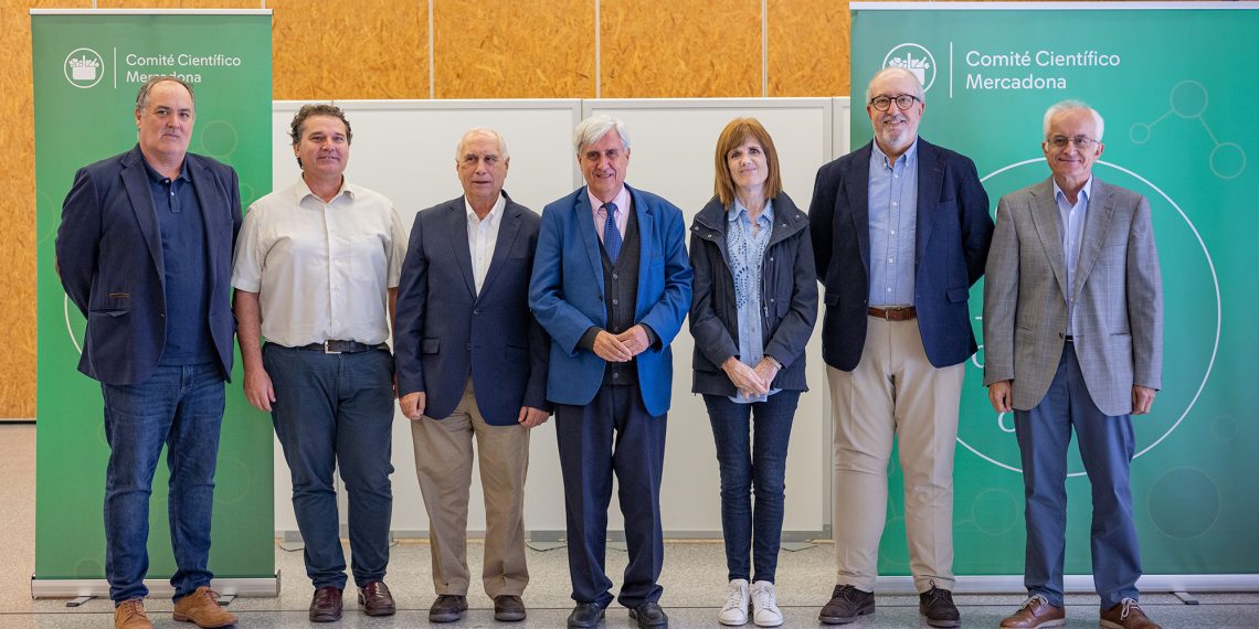 El comité científico de Mercadona aborda el riesgo de desinformación en seguridad alimentaria e incorpora a Ana Canals