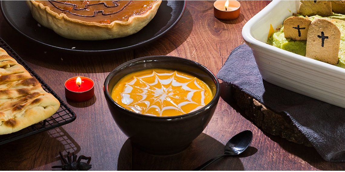 Recetas y un cóctel para Halloween, ¡están de miedo!