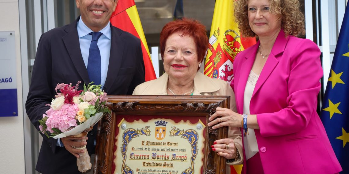 Carlos Mazón y Amparo Folgado inauguran el nuevo Centro Social Encarna Borràs de Torrent