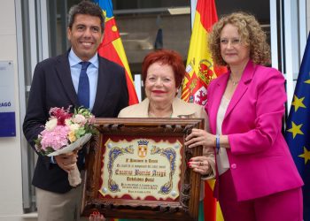 Carlos Mazón y Amparo Folgado inauguran el nuevo Centro Social Encarna Borràs de Torrent