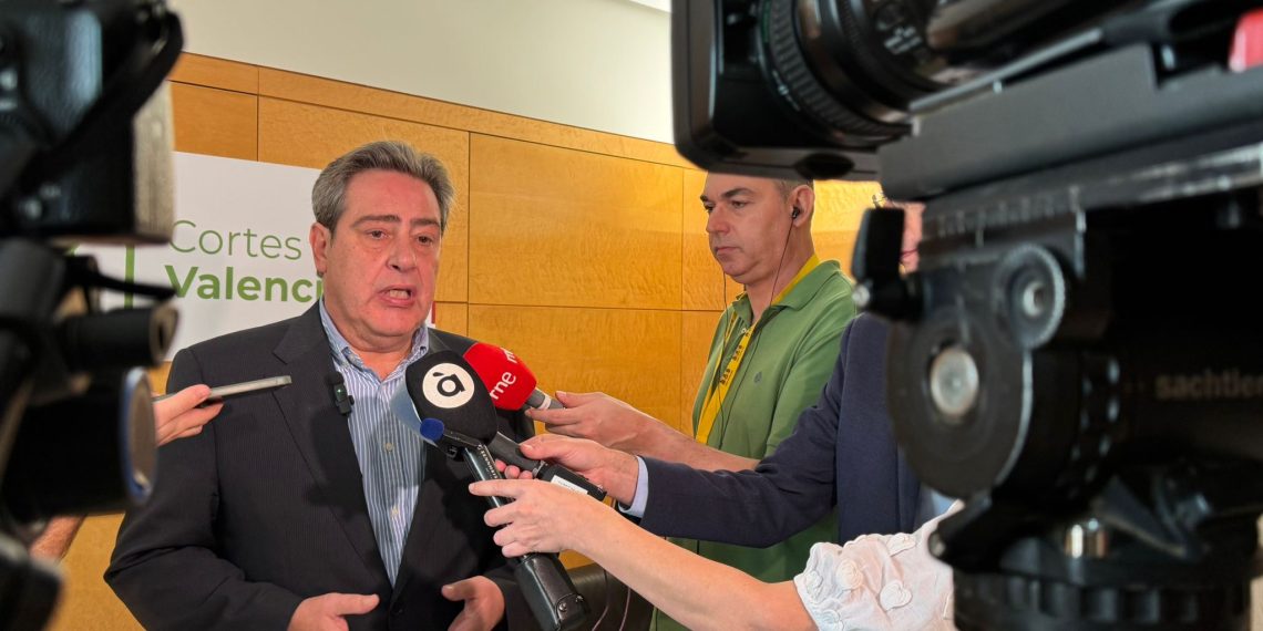 VOX solicita el cese inmediato del ministro de Transportes tras el caos ferroviario que afecta a miles de valencianos