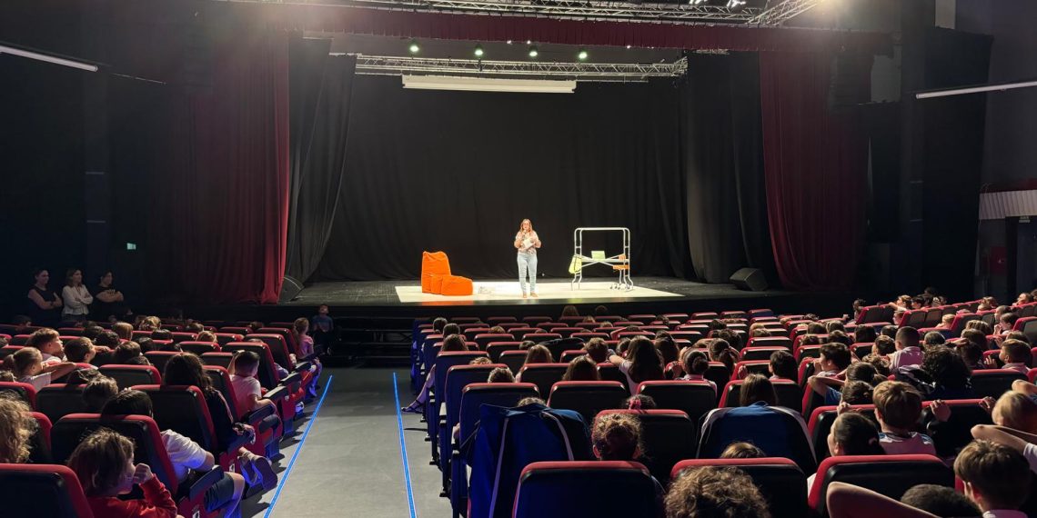 Sueca apuesta por la educación para prevenir la adicción a las nuevas tecnologías