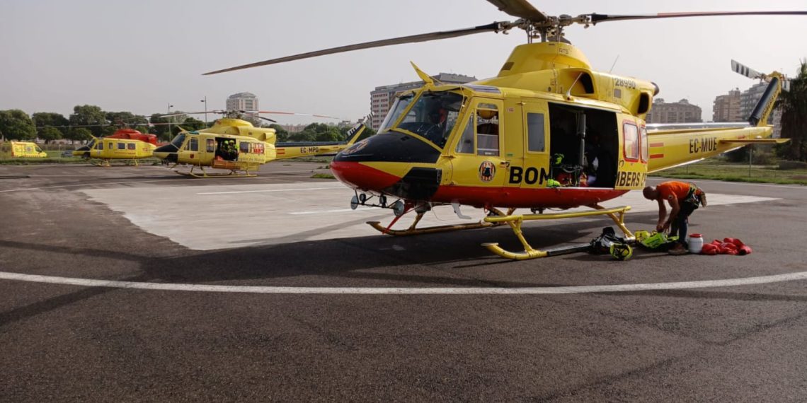 Los Bomberos del Consorcio de Valencia continúan realizando rescates