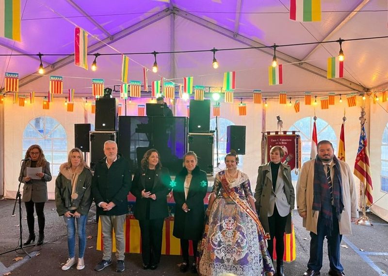 José Tárrega subraya la labor de las personas que residen fuera de la Comunitat “para conservar nuestras tradiciones, cultura e identidad”