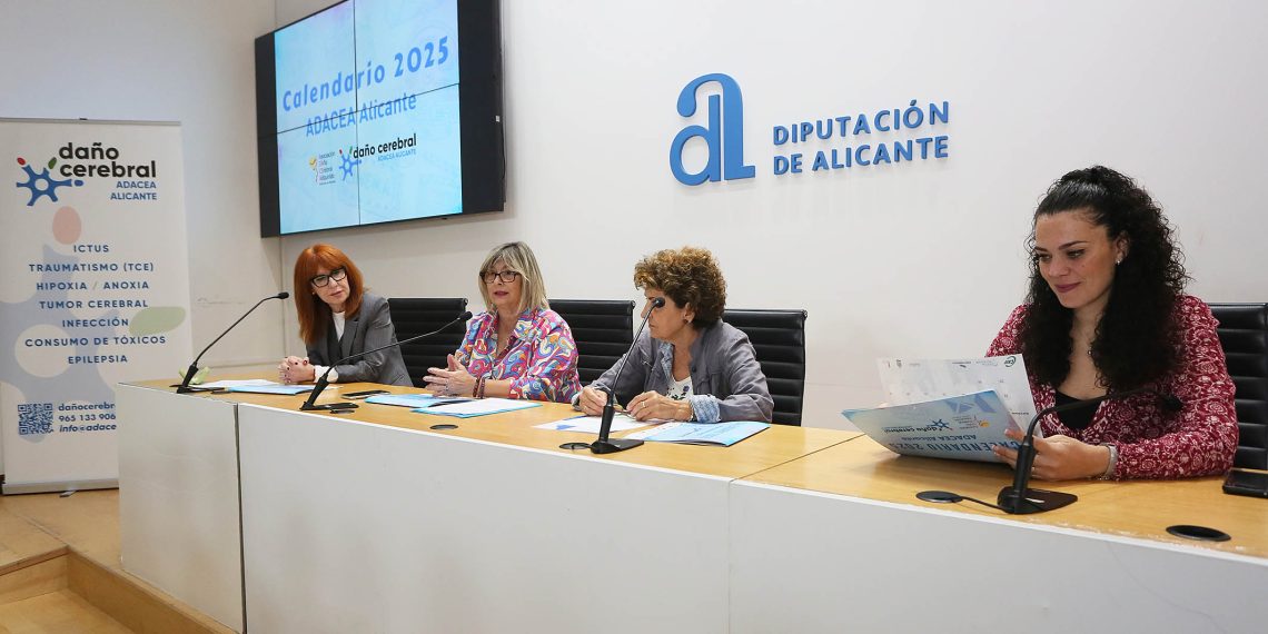 La Diputación de Alicante apoya el Calendario Solidario de la Asociación de Daño Cerebral Adquirido de Alicante