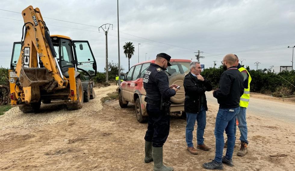 Agricultura destina 4,8 millones a la recuperación de caminos rurales de la Ribera Alta y la Ribera Baixa dañados por la riada