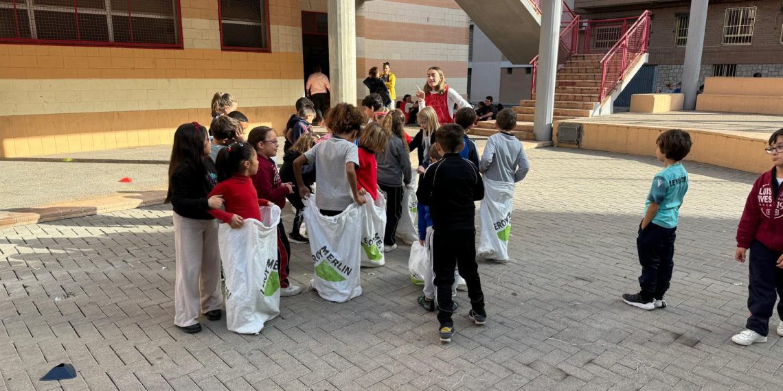 Más de 250 escolares de Sueca retoman el programa ‘Esports, Jocs, Escola’ en su segunda edición