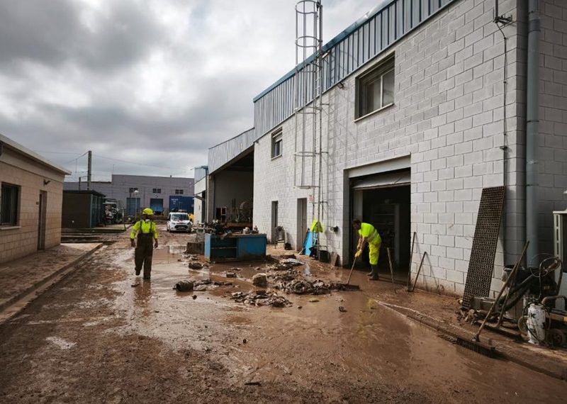 FGV trabaja en reparar los daños provocados por la DANA en las instalaciones de València Sud y en el tramo que une Sant Isidre y Torrent de Metrovalencia